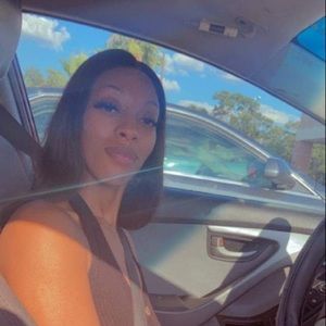 Meet your Posher, Charlene